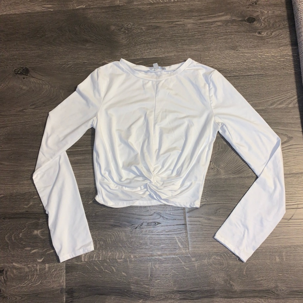 white long sleeve women’s size s